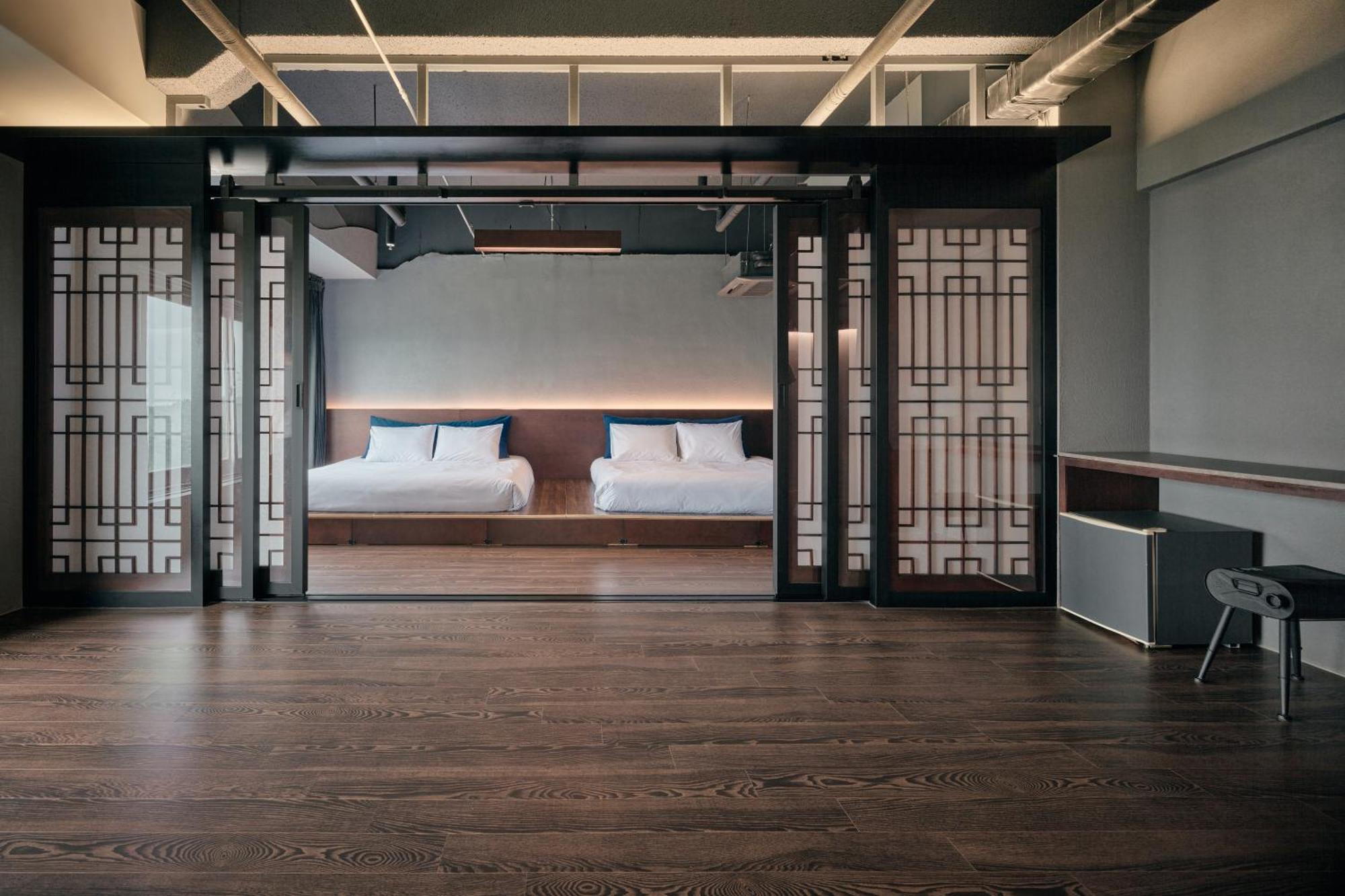 Kolon Hotel 4*